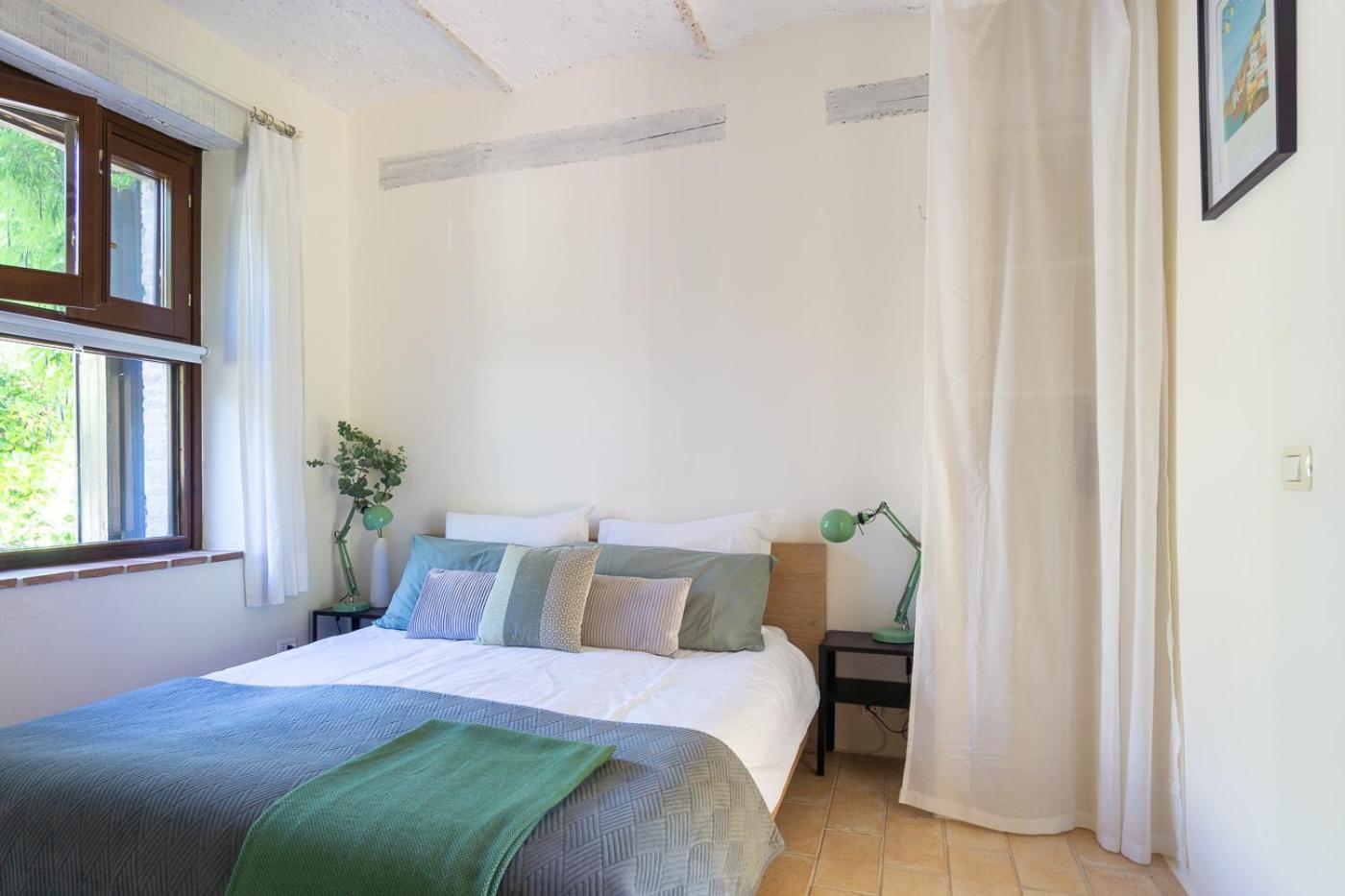 Rosa Nel Pozzo Apartments And B&B San Pietro  Екстериор снимка