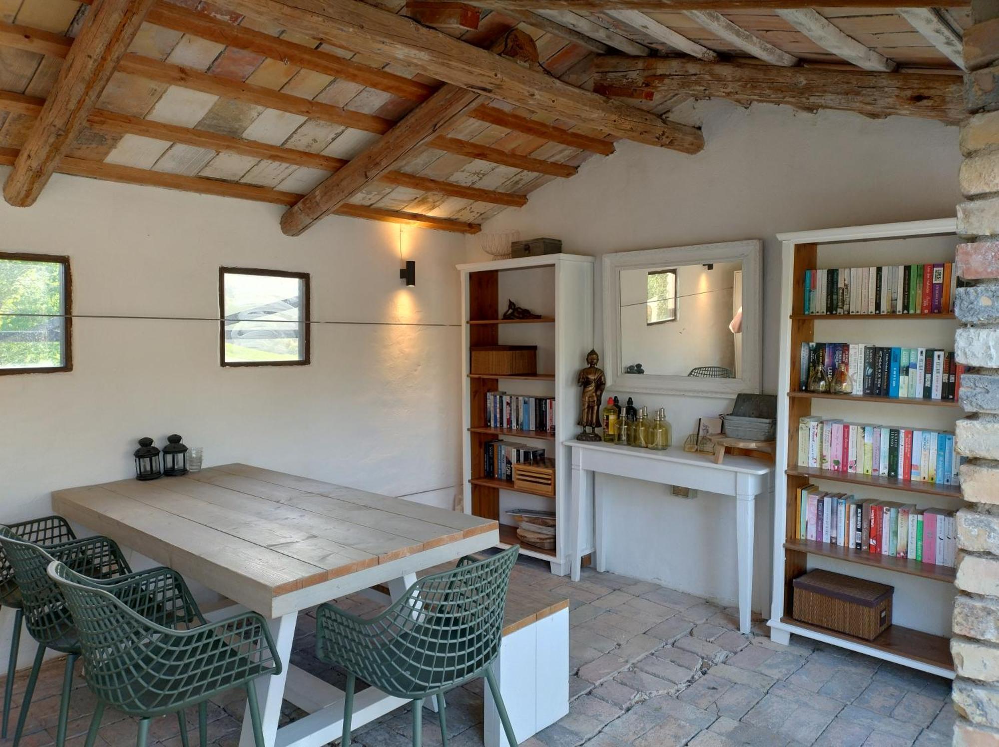 Rosa Nel Pozzo Apartments And B&B San Pietro  Екстериор снимка